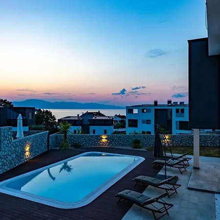 With Swimming Pool Vantacici, Krk - 21738 Malinska