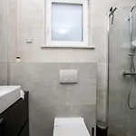 With Swimming Pool Vantacici - Krk - 21738 Apartamento Malinska